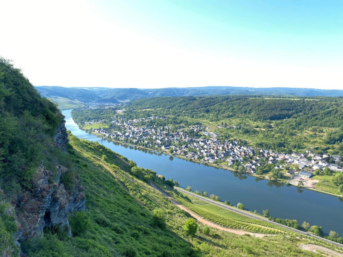 Ferienwohnungen Und Gaestezimmer Peter Busch Bernkastel-Kues Exterior foto